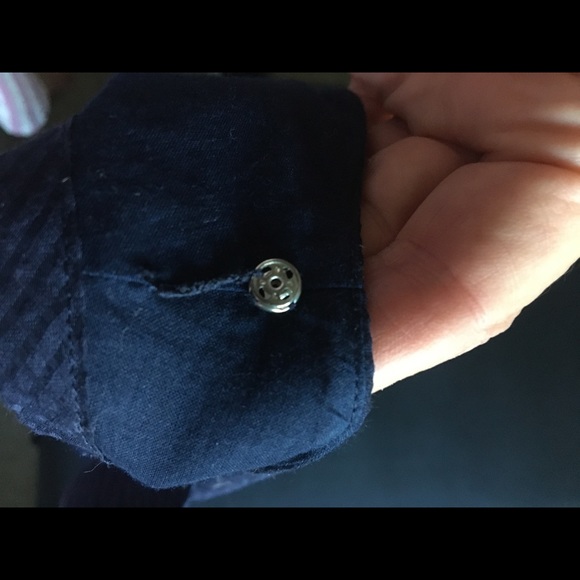 Beautiful JCrew silk and cotton  navy top! - Picture 9 of 10